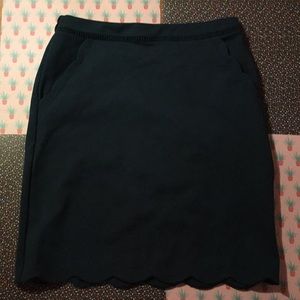 Skies ante blue skirt in green with pockets